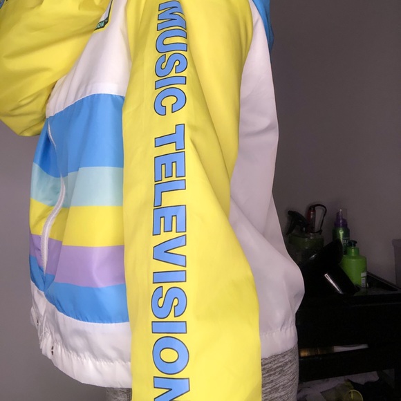 Colorful mtv jacket - Picture 2 of 3